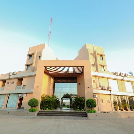Club Heaven Palanpur Hotell Eksteriør bilde