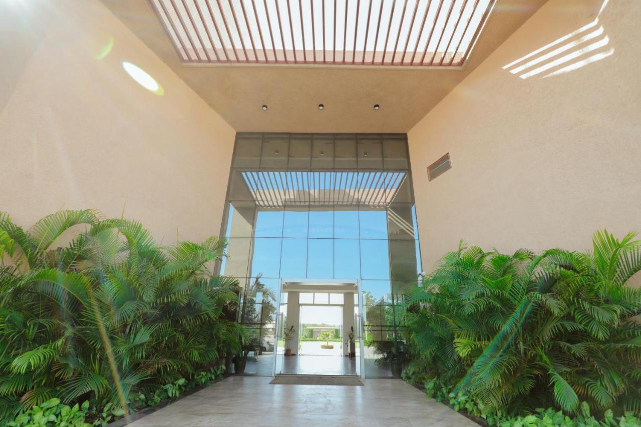 Club Heaven Palanpur Hotell Eksteriør bilde